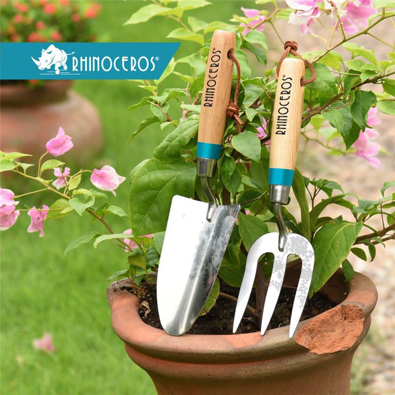 Какав добар поклон за баштован