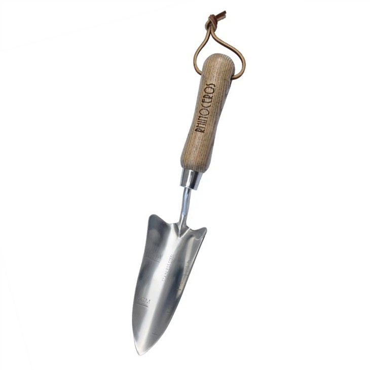 Алат за трансплантацију биљака